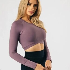 Alphlete Ultrasoft Apex Top